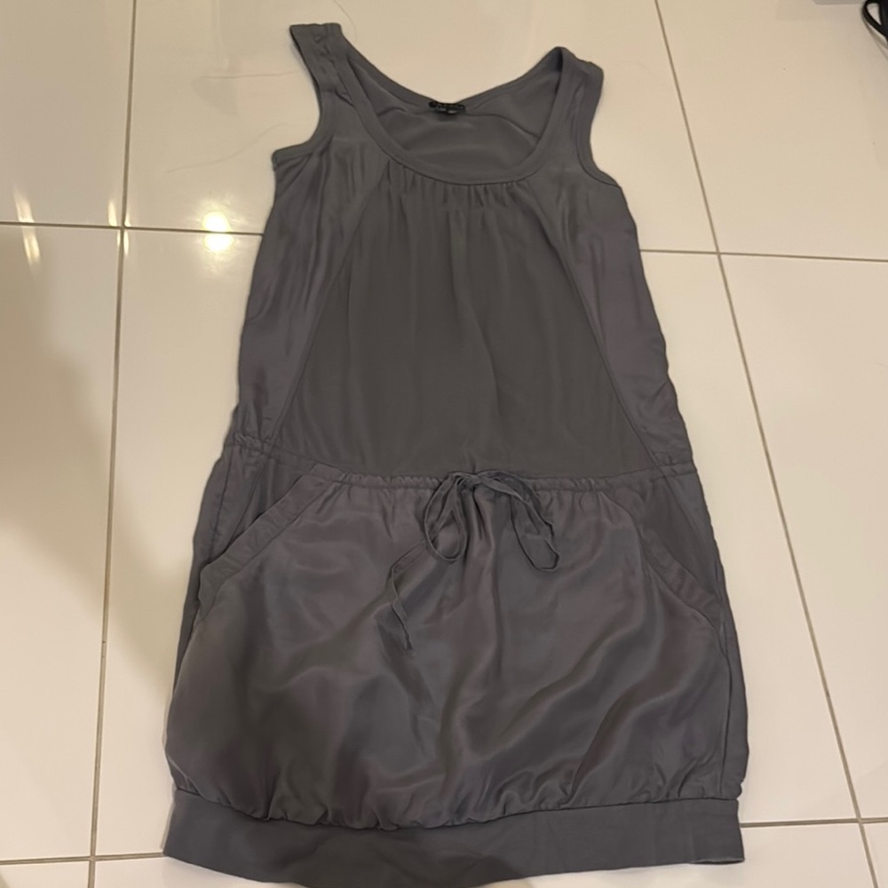 Theory Gray Sleeveless Dress with pockets